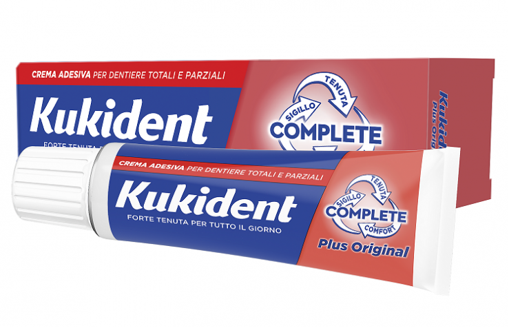 kukident Plus Original Scudo Antibatterico crema adesiva per protesi dentali 65G