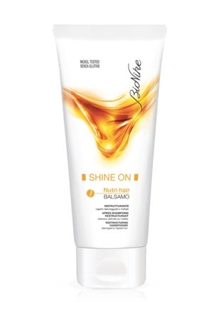 Bionike Shine On Balsamo Ristrutturante per capelli danneggiati o trattati