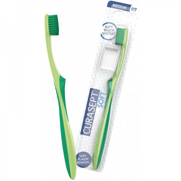 CURASEPT SOFT SPAZZOLINO MEDIUM 017